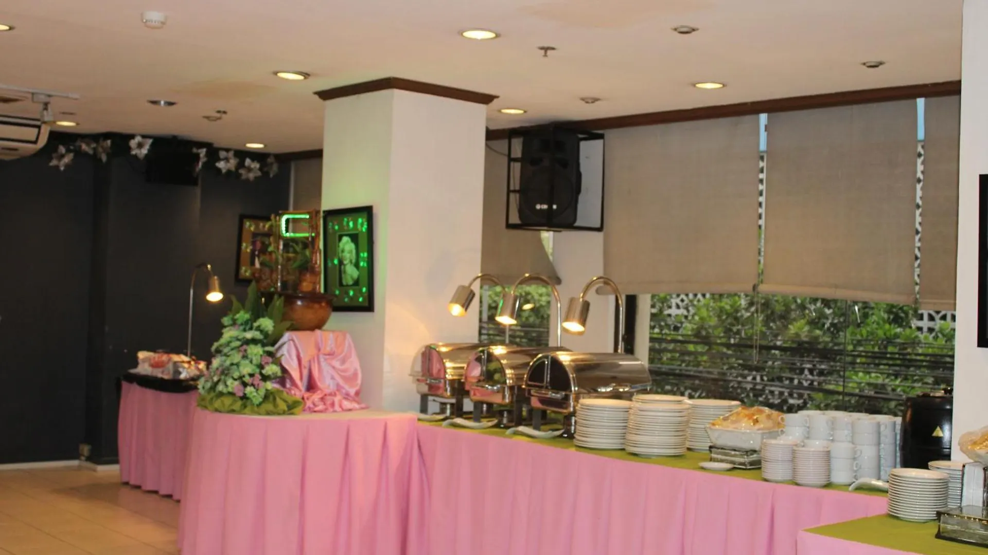 Rosas Garden Hotel Manila