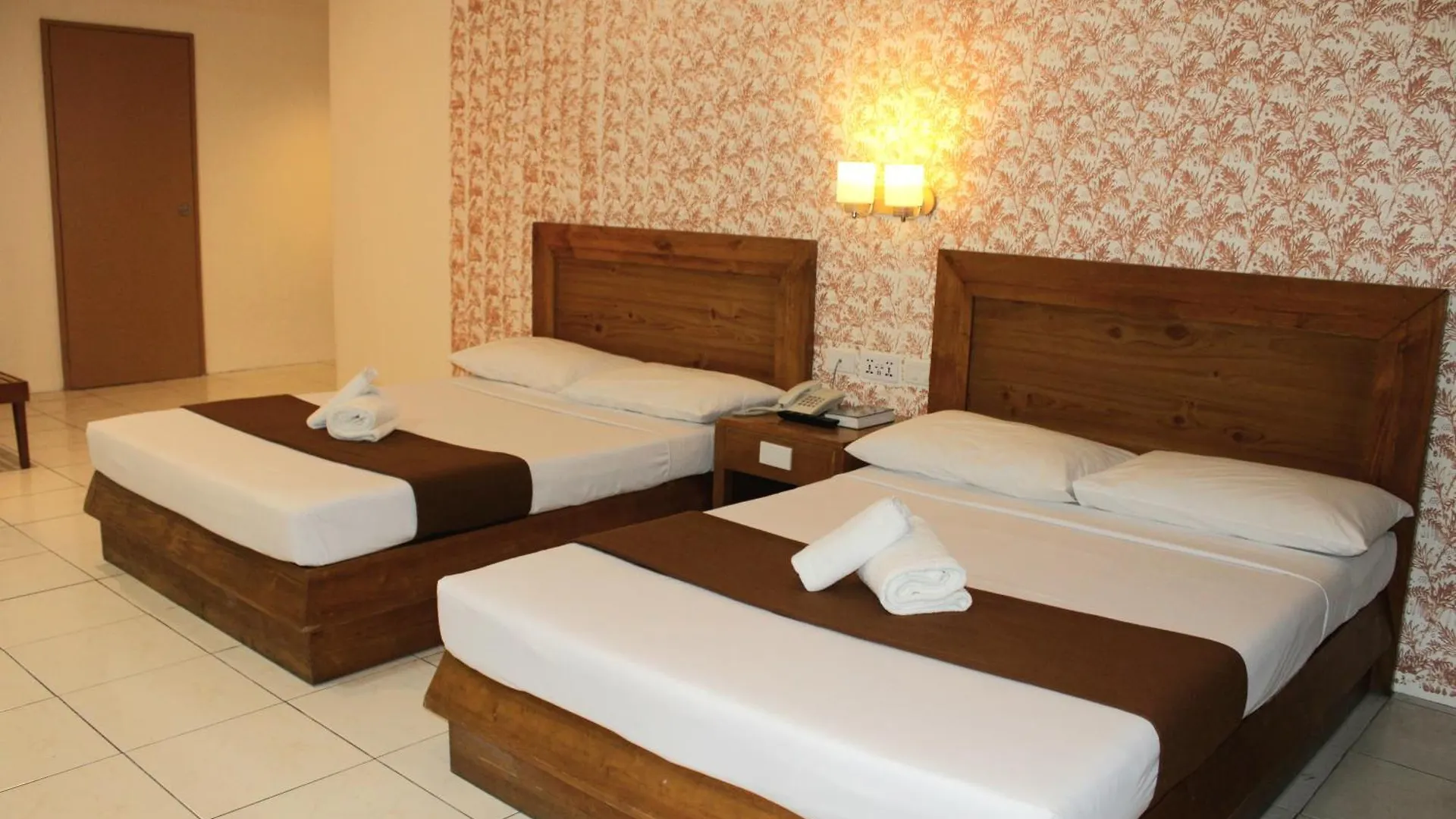 **  Rosas Garden Hotel Manila Philippines
