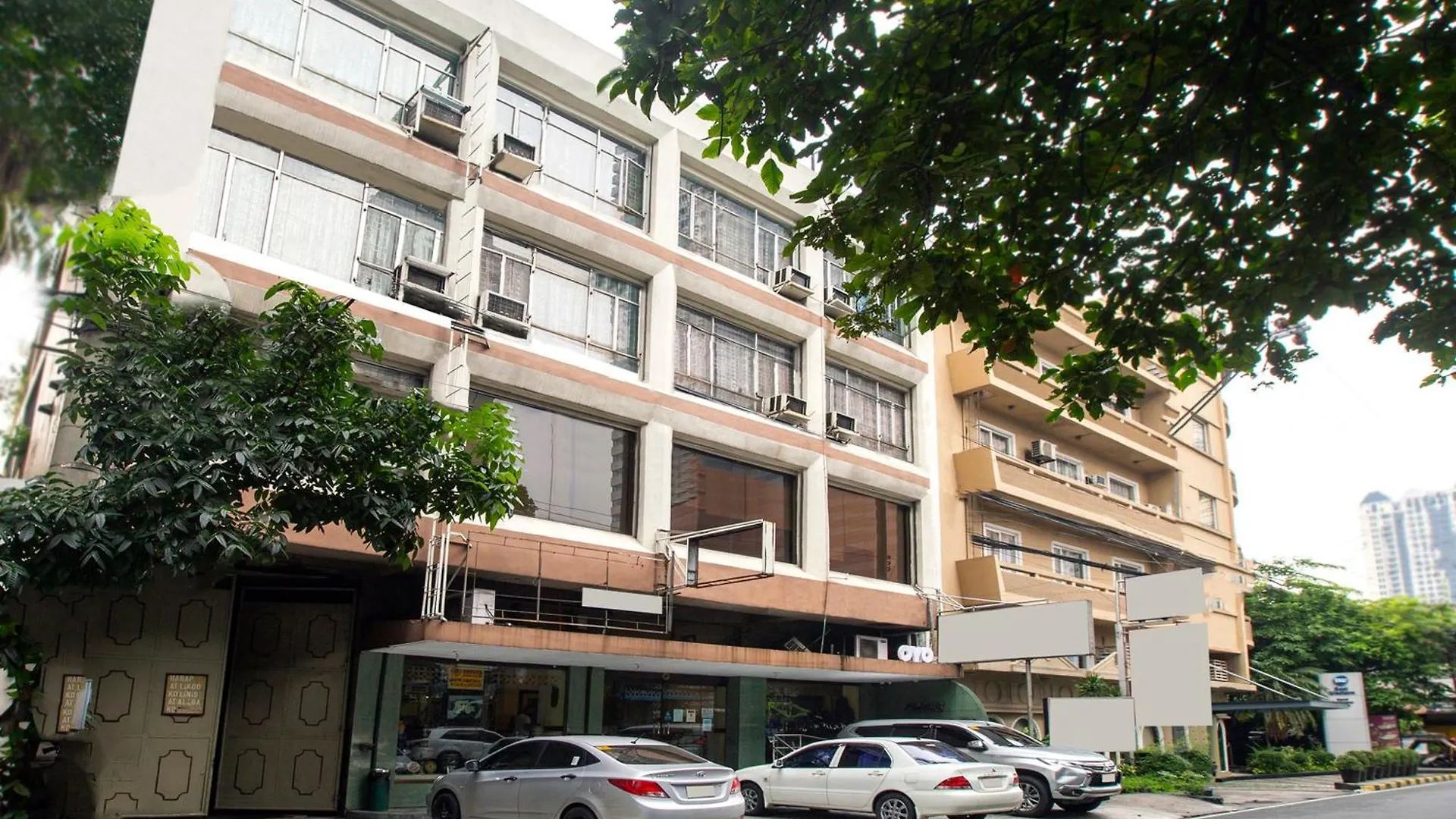Rosas Garden Hotel Manila
