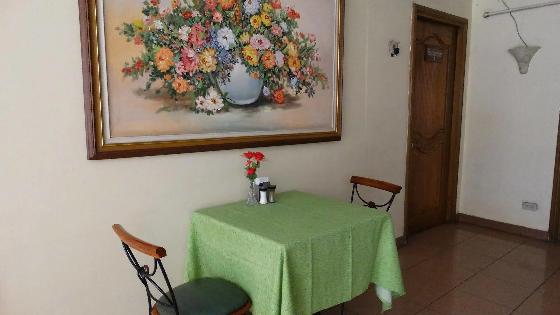 Rosas Garden Hotel Manila