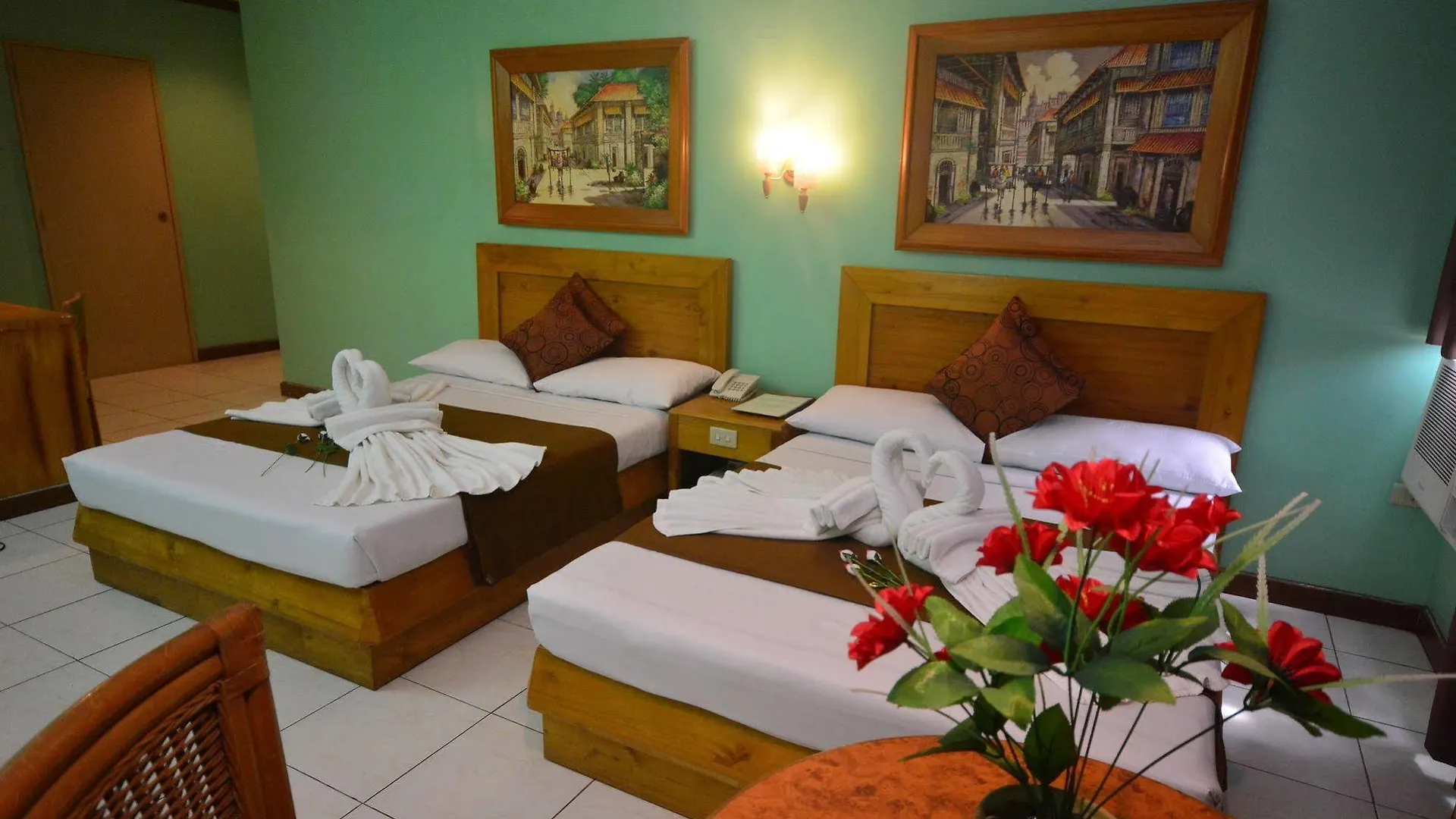 Rosas Garden Hotel Manila