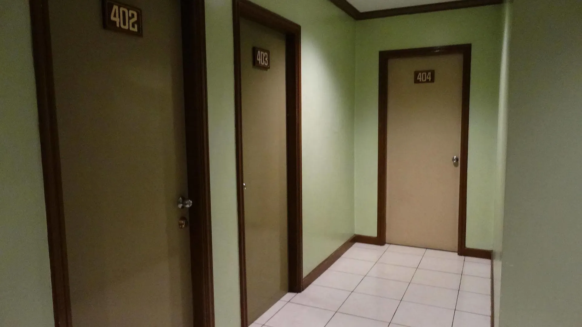 Rosas Garden Hotel Manila 2*,  Philippines