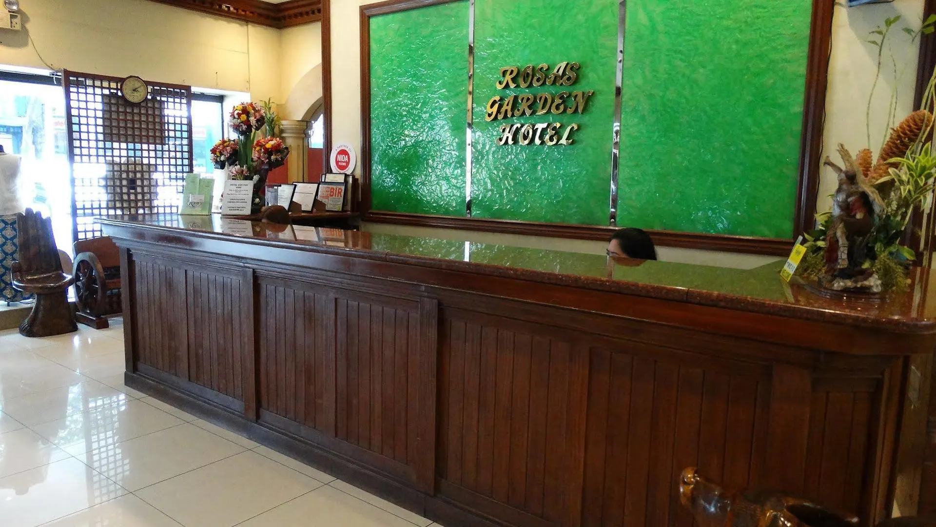 Rosas Garden Hotel Manila