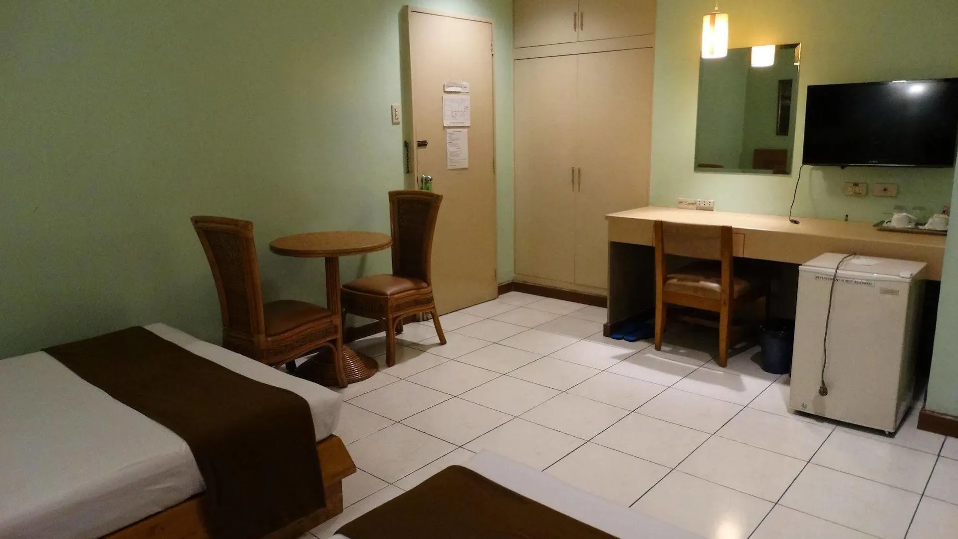 Rosas Garden Hotel Manila Philippines